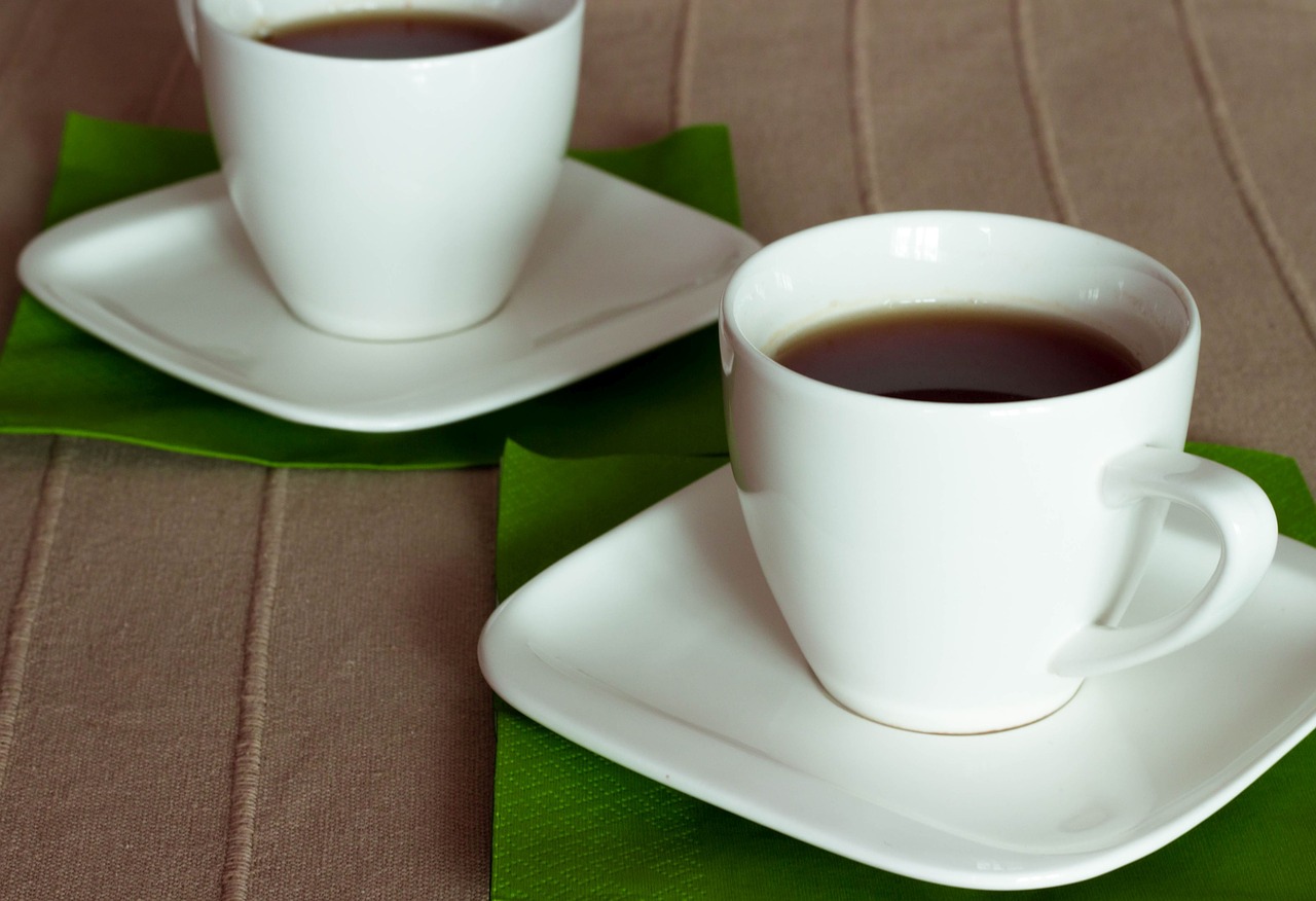 Image - tea teacup green brown two white