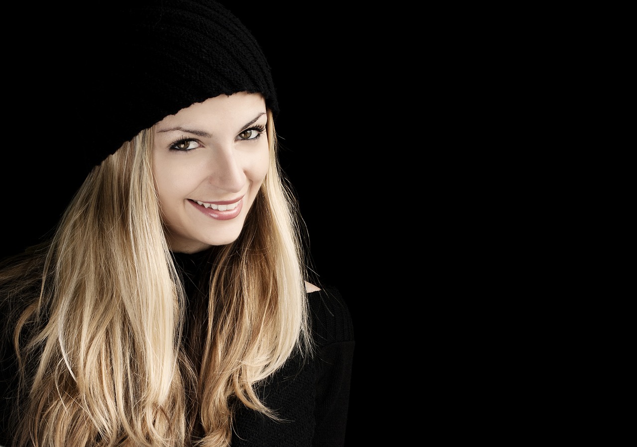 Image - pretty girl smiling happy woman