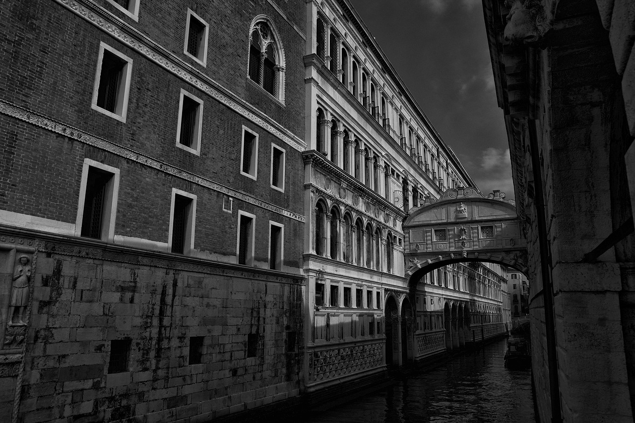 Image - venezia channel canal grande