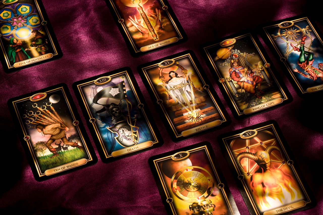 Image - tarot cards card prophecy dark