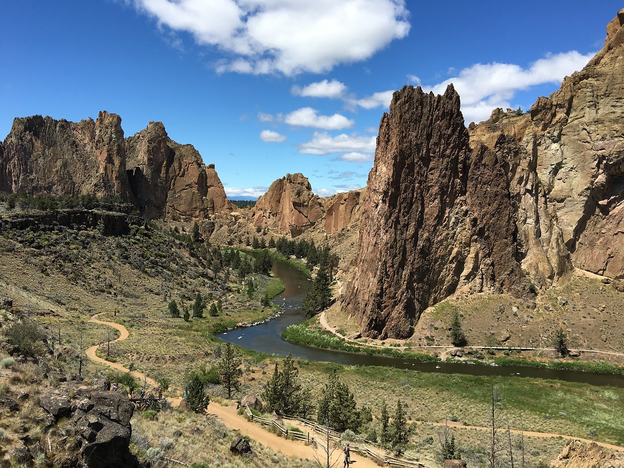 Image - smith rock oregon mountain adventure