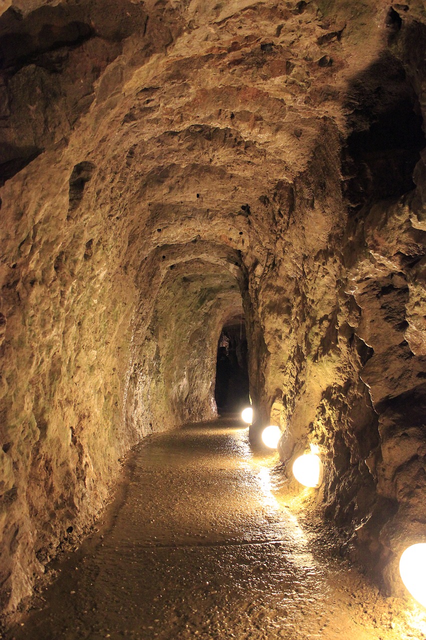 Image - cave creepy ancient dark light