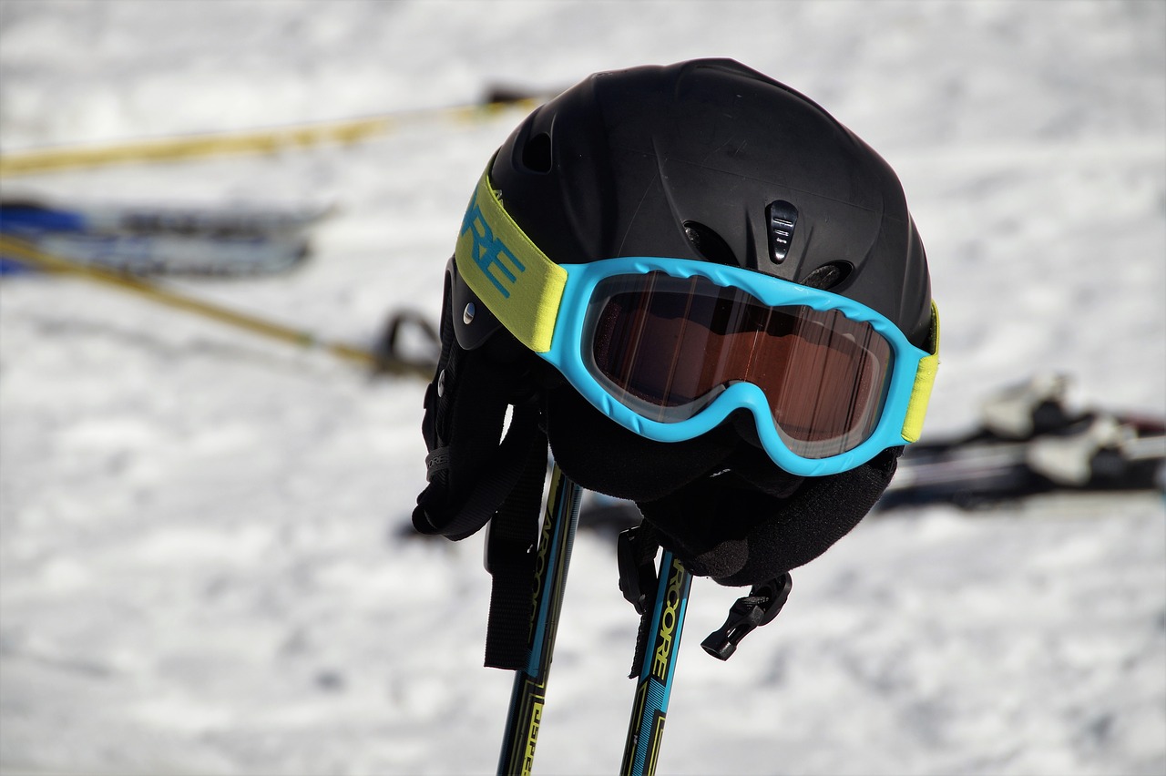 Image - winter ski helmet ski goggles