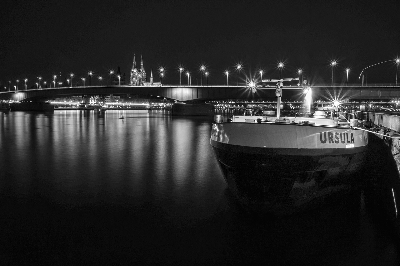 Image - cologne deutzer bridge long exposure