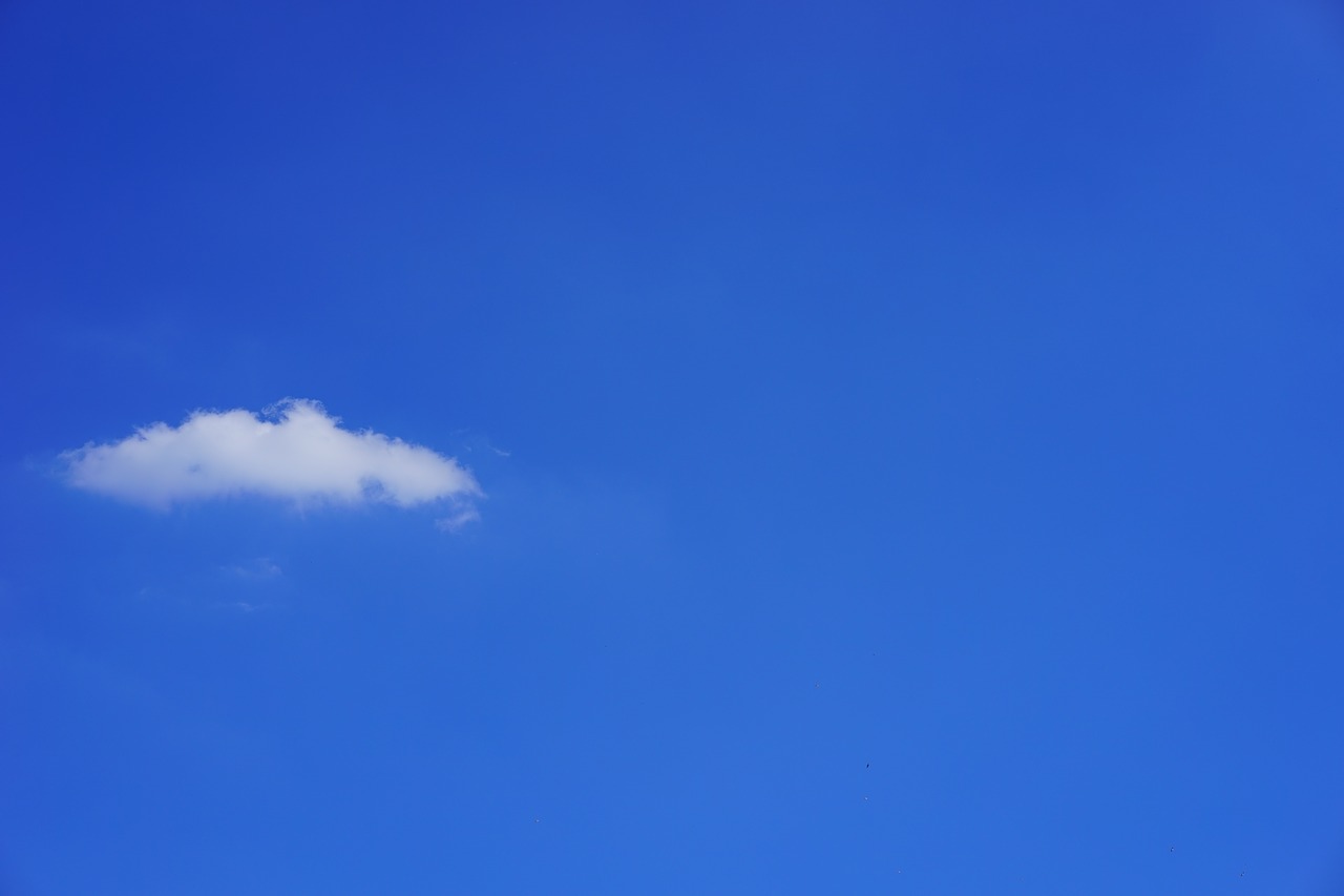 Image - single cloud clouds cumulus