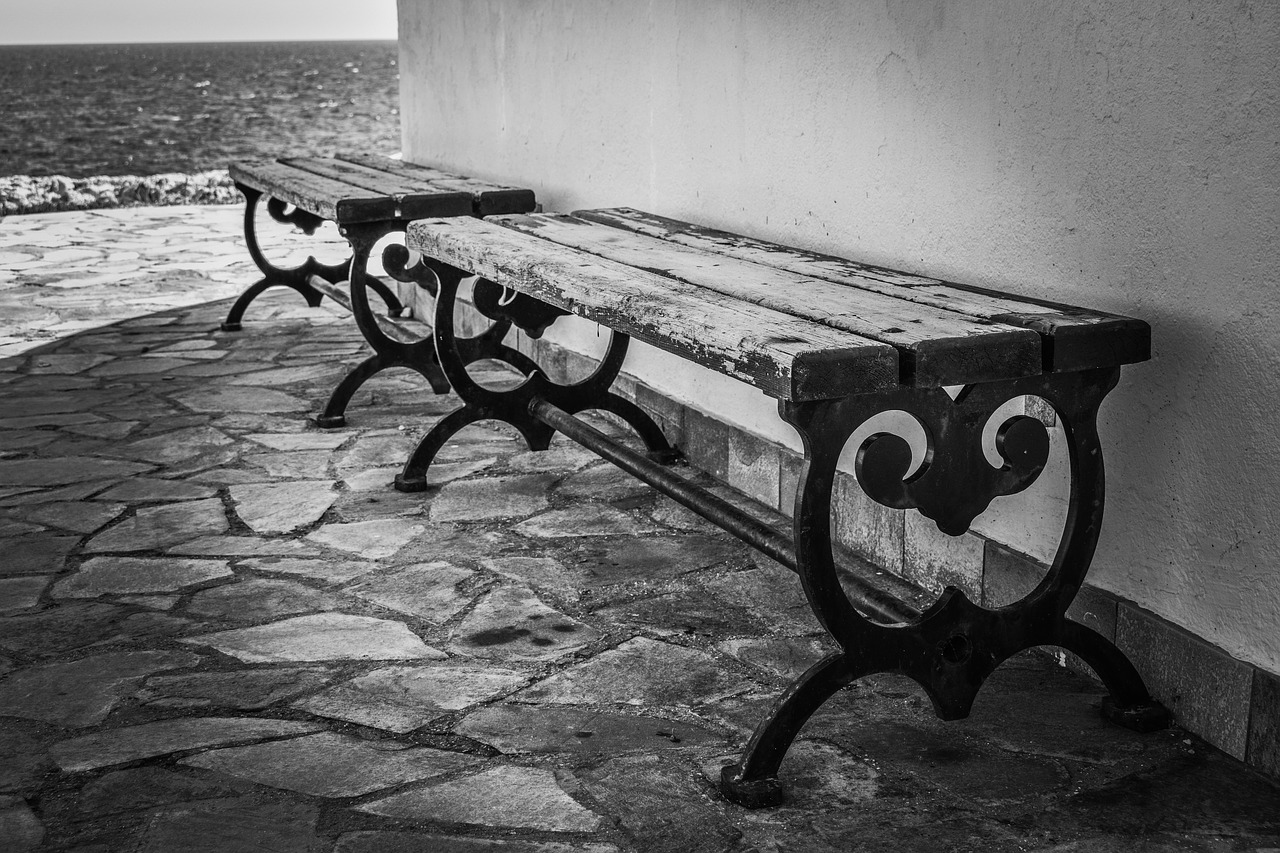 Image - bench elegant outdoors square