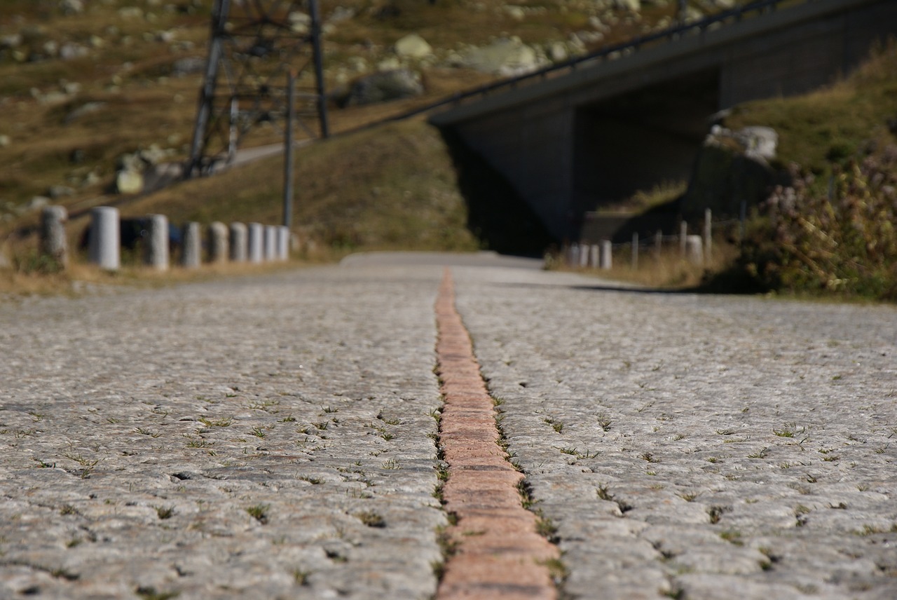 Image - paved road historical gotthardstrasse