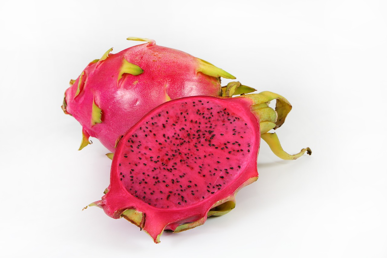 Image - dragon fruit fruit red