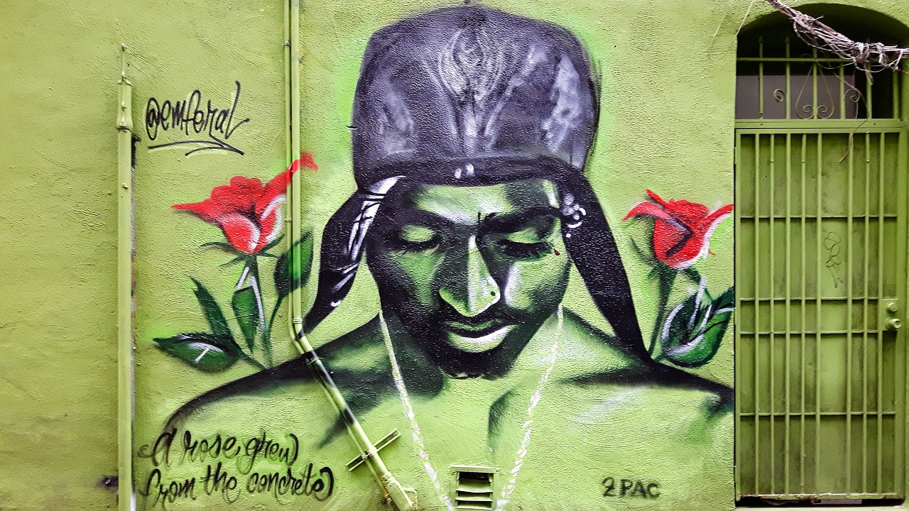 Image - graffiti head face spray portrait
