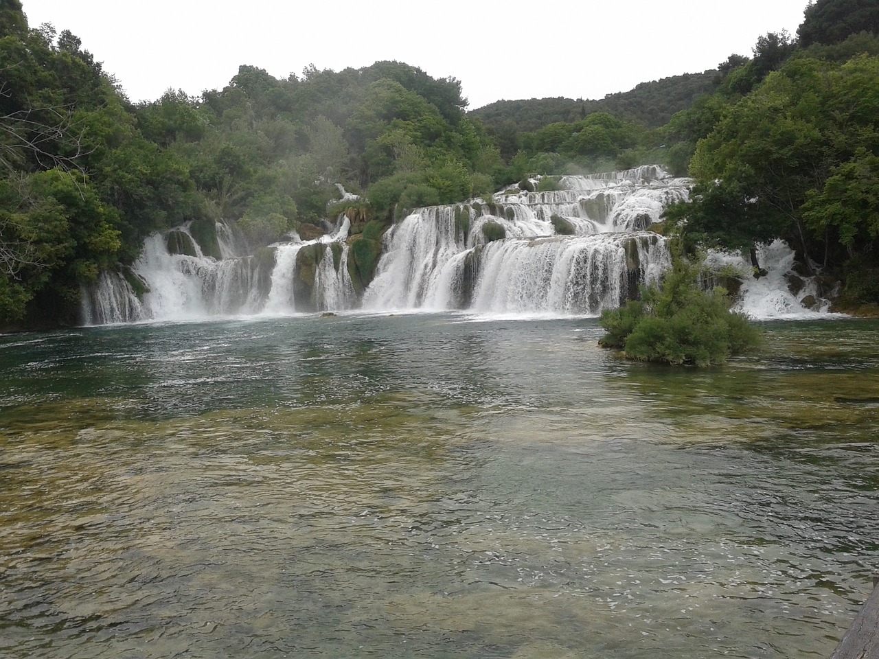 Image - waterfalls river krka