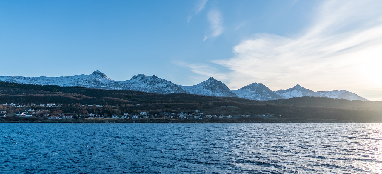 Image - norway coast seven sisters