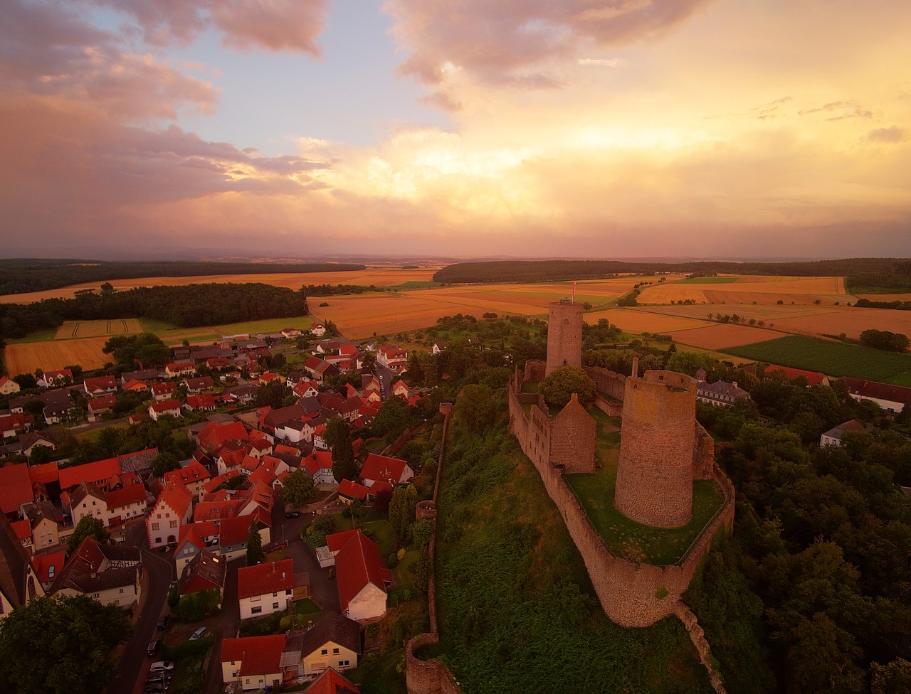 Image - coins burg münzenberg castle ruin