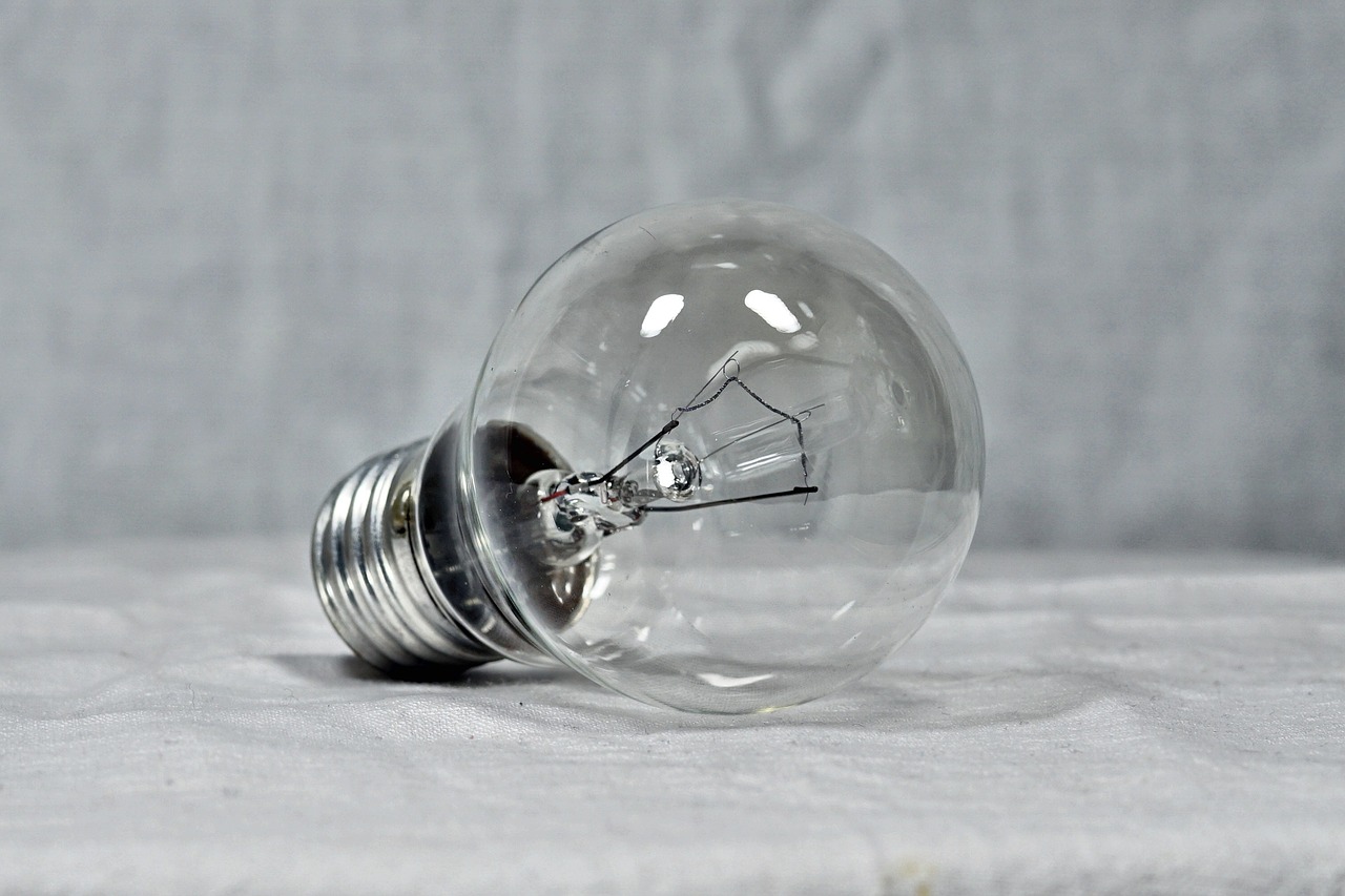 Image - light bulb light glow lighting