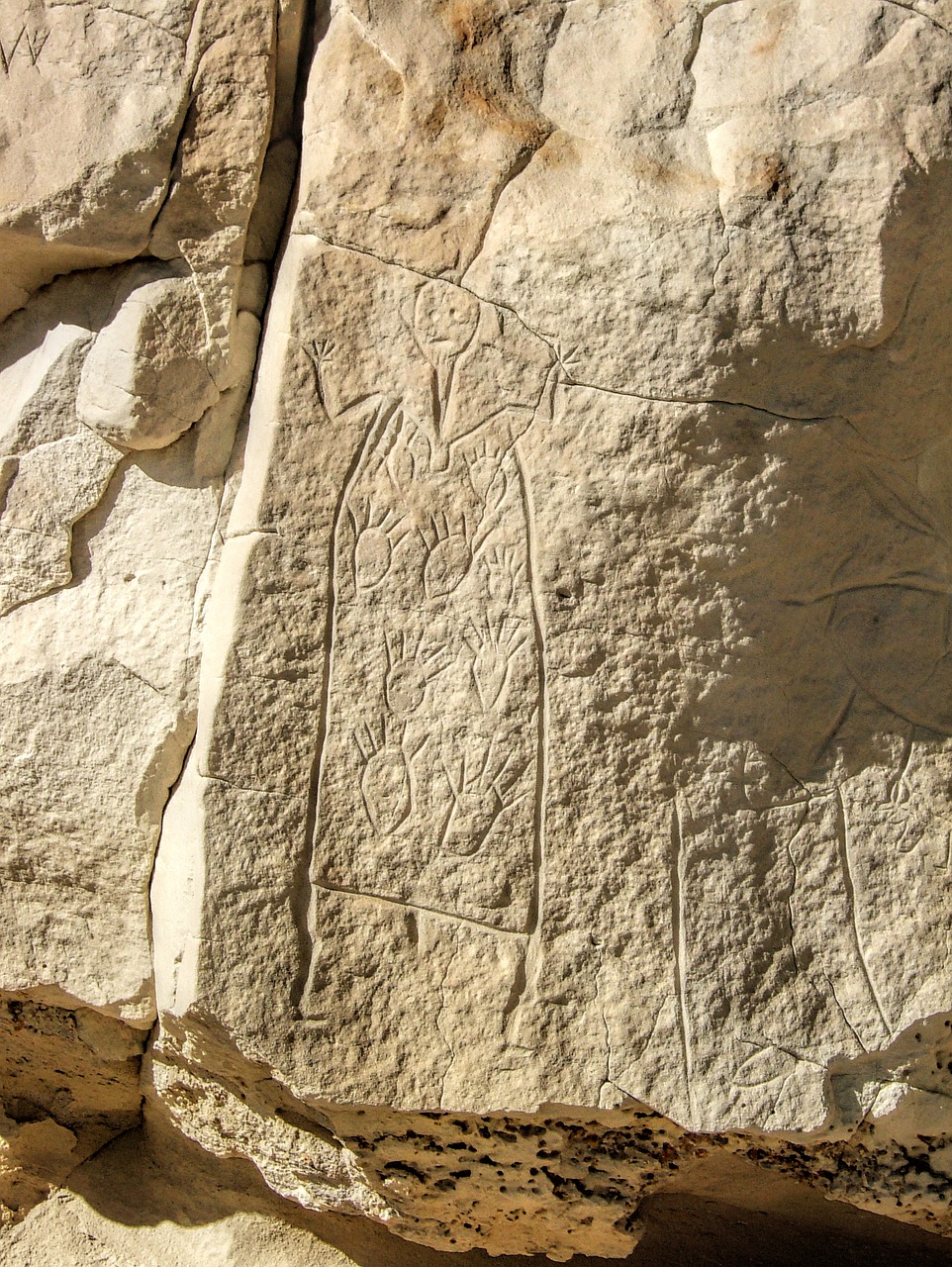 Image - american indian petroglyphs wyoming