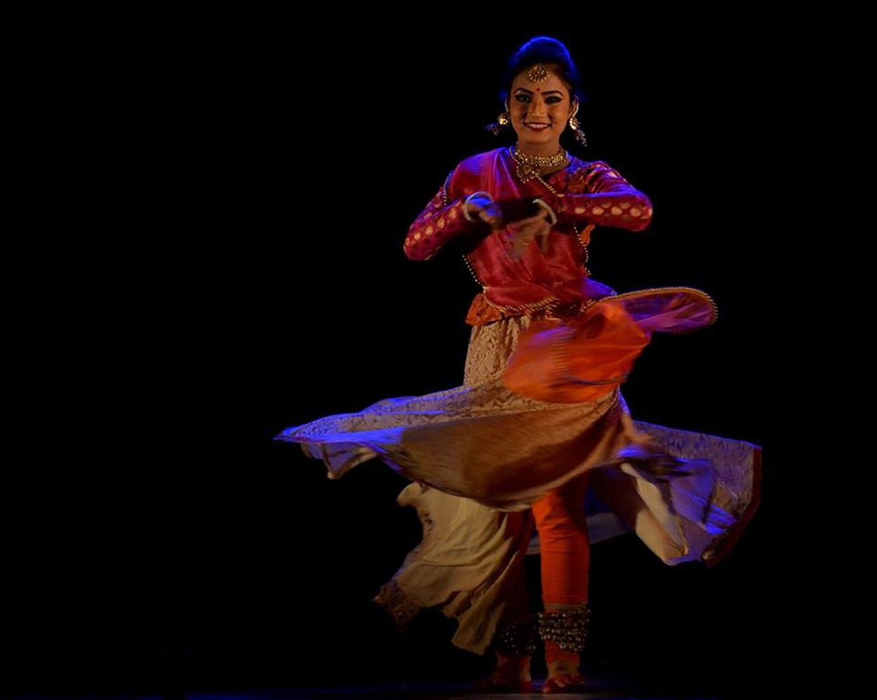 Image - indian dancer culture traditional