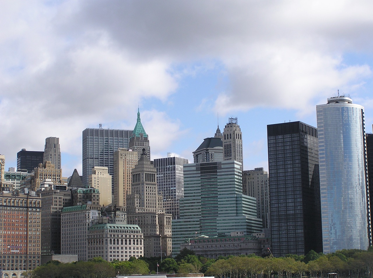 Image - new york clouds reka skyscrapers