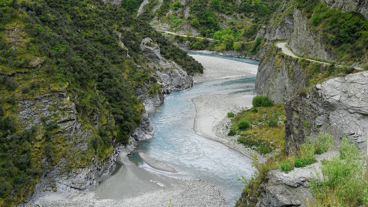 Image - skippers canyon shot over river