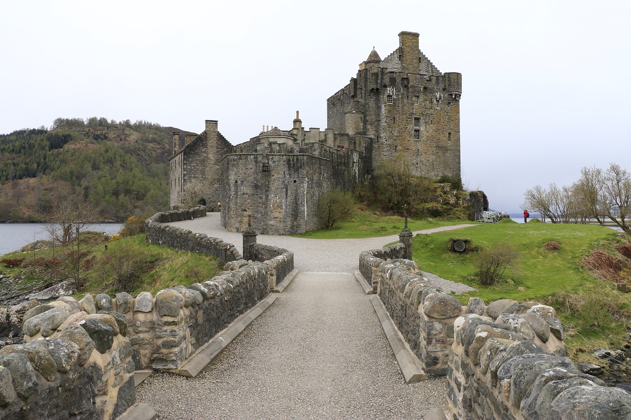 Image - eilean donan castle castle scotland