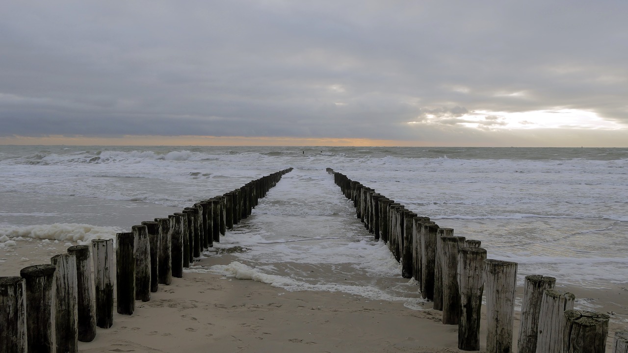 Image - holland bollard sea water beach