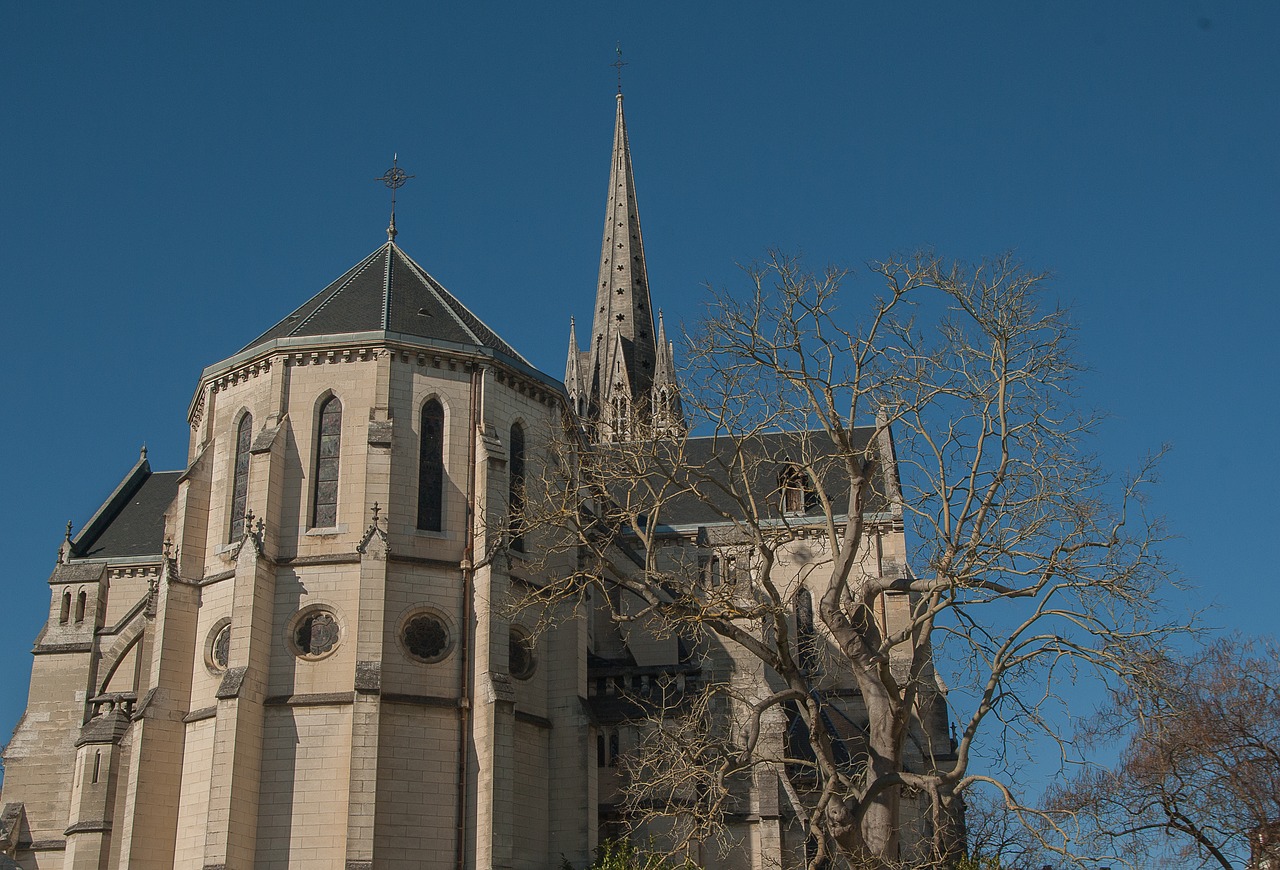 Image - béarn pau church history religion