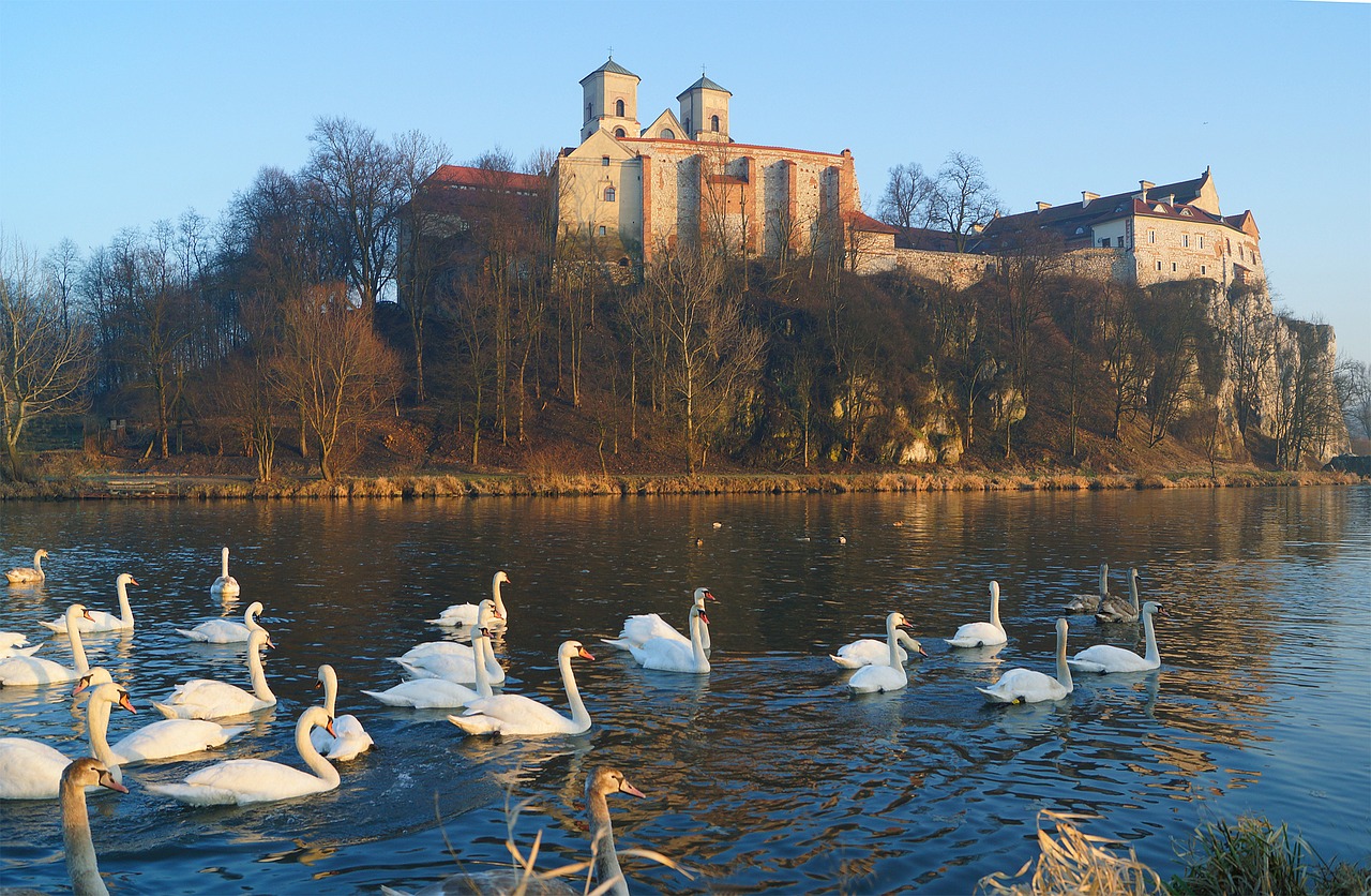 Image - kraków tyniec monastery