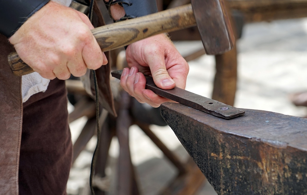 Image - forge blacksmith hammer metal iron