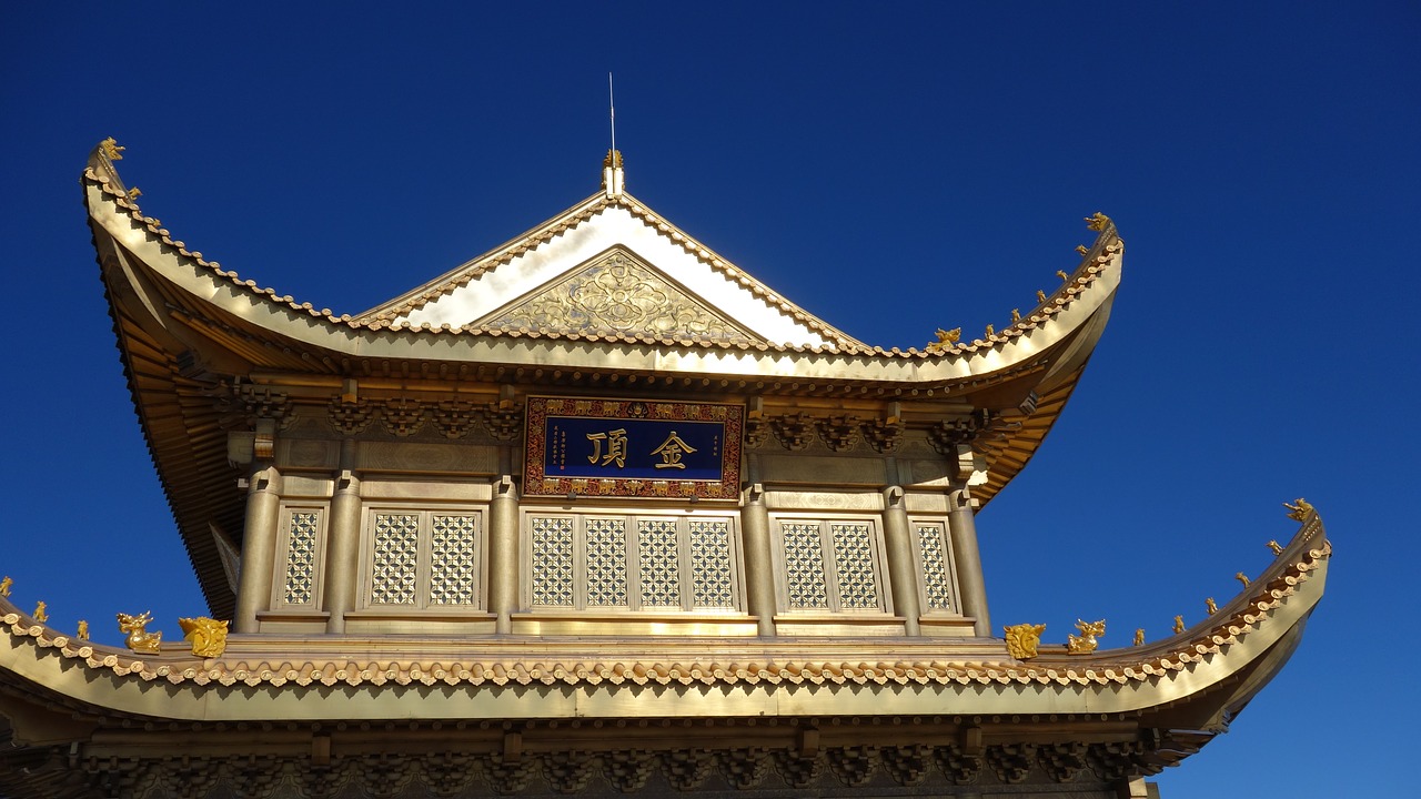 Image - the golden dome emeishan views