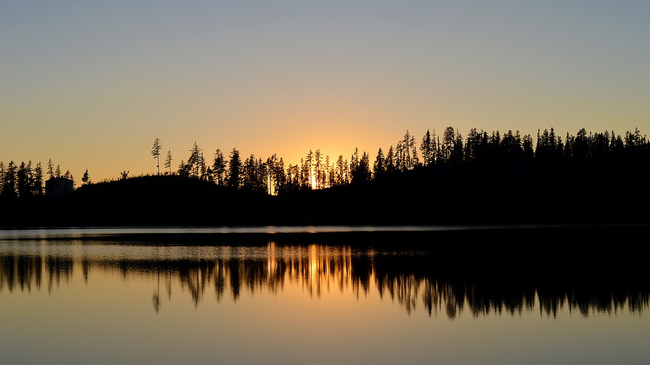 Image - west sun sunset silhouettes lake