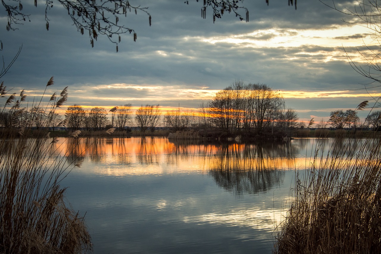 Image - sunset lake sky abendstimmung