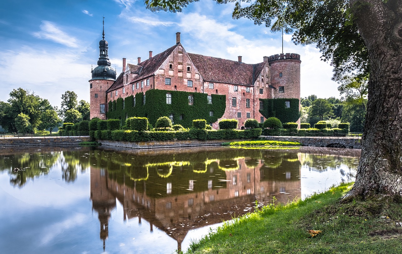 Image - sweden moated castle southern sweden