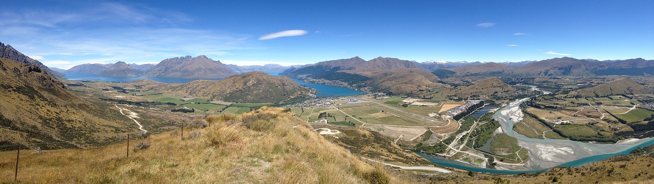 Image - queenstown lake wakatipu