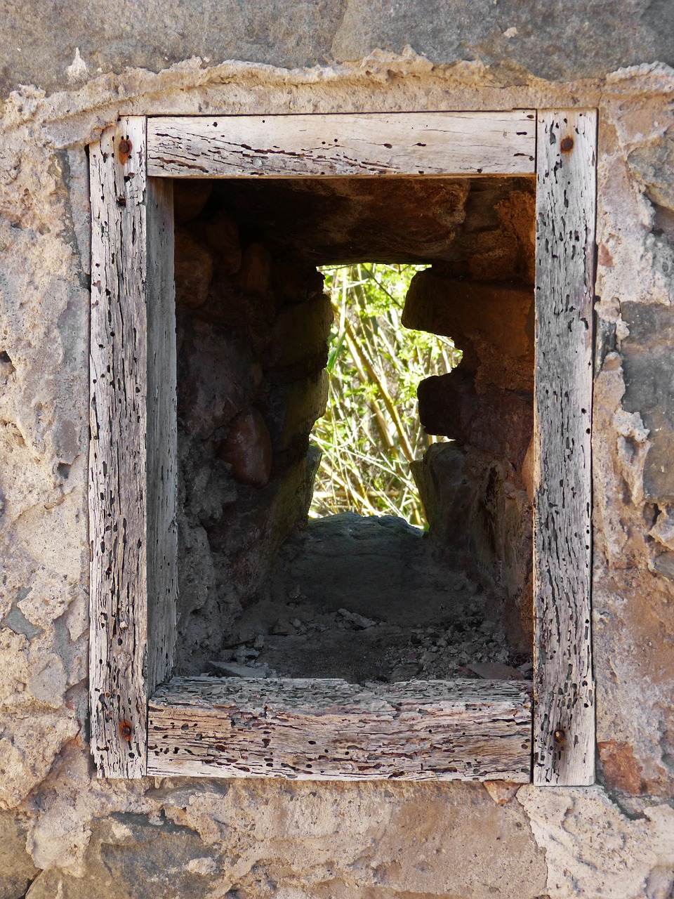 Image - window old ruin hope little window