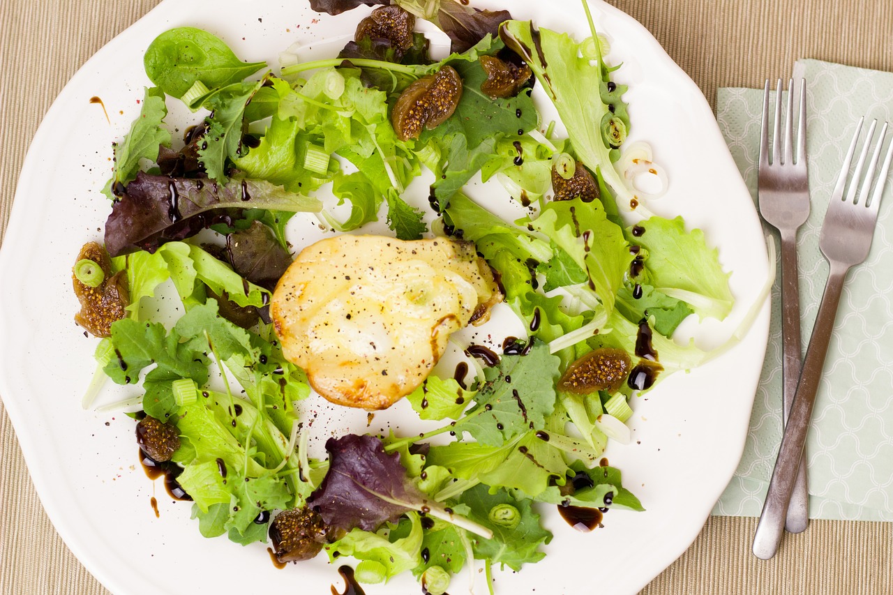 Image - salad pear cheese leaf lettuce