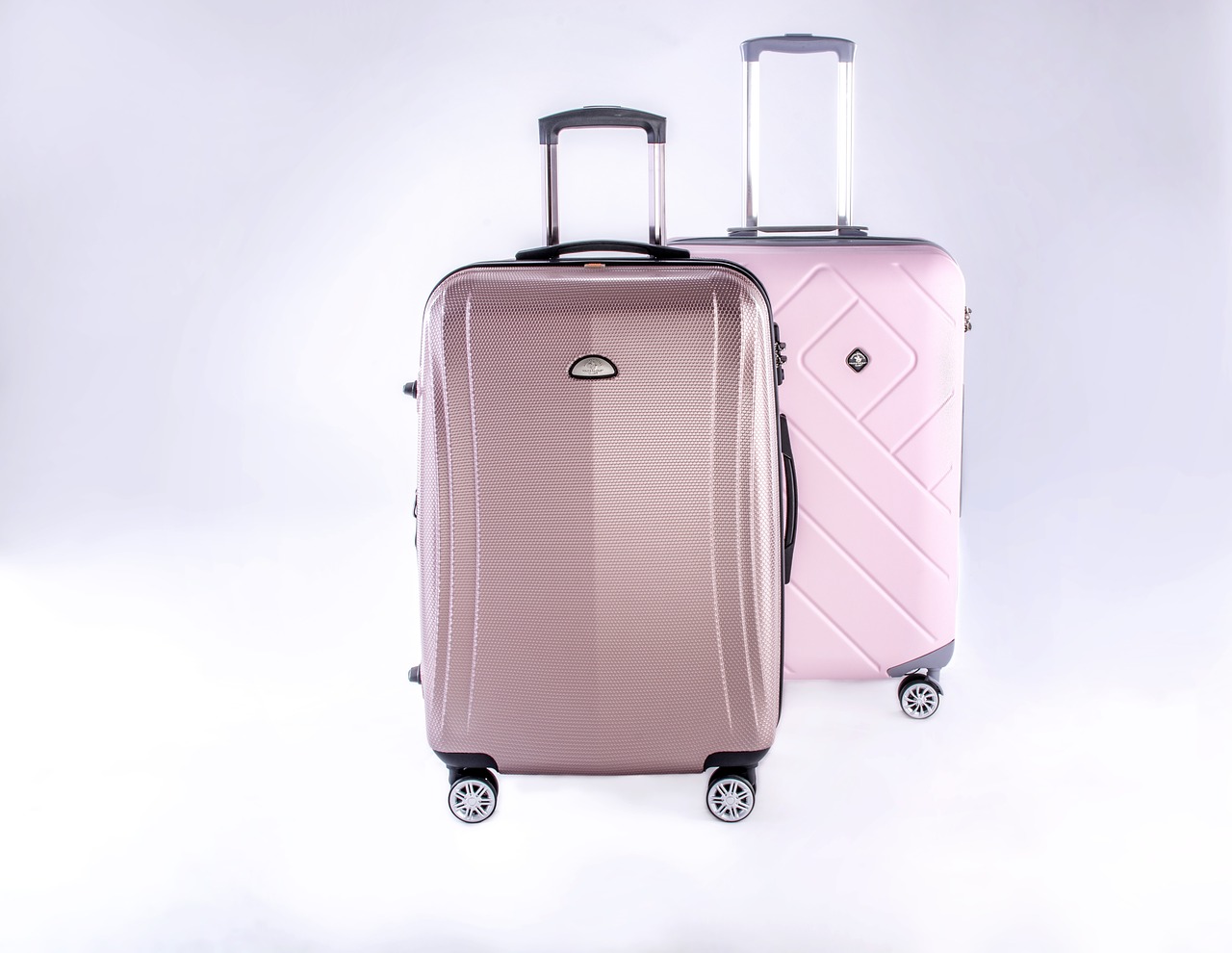 Image - luggage metallic luguagge case