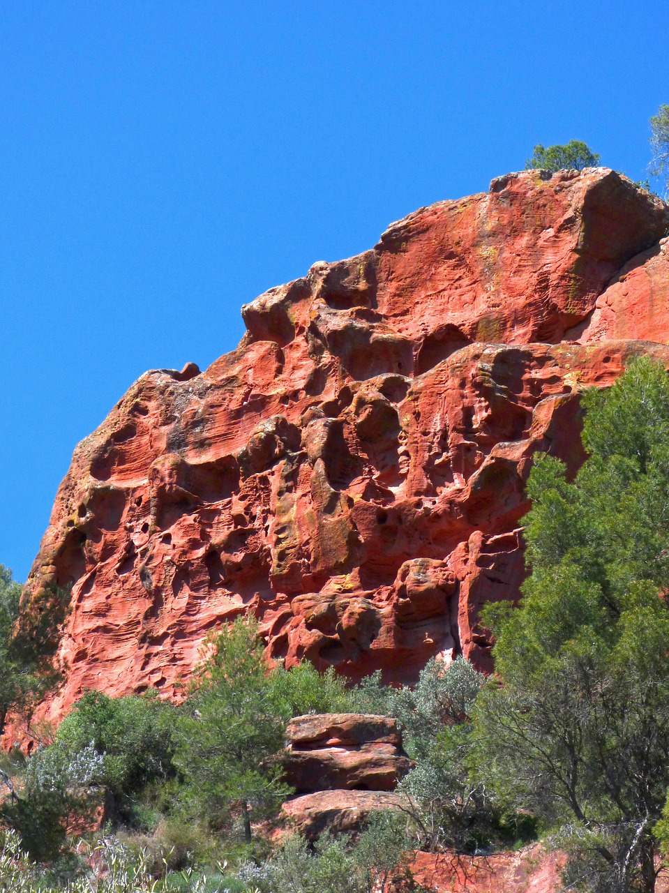 Image - rocks red sandstone priorat