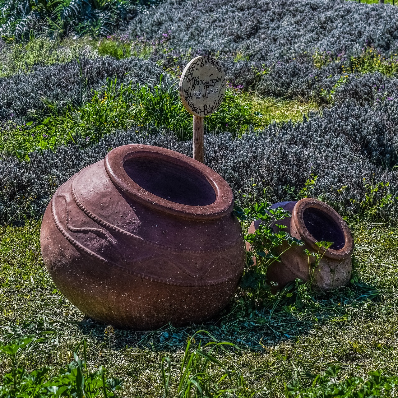 Image - pottery garden decoration gardening