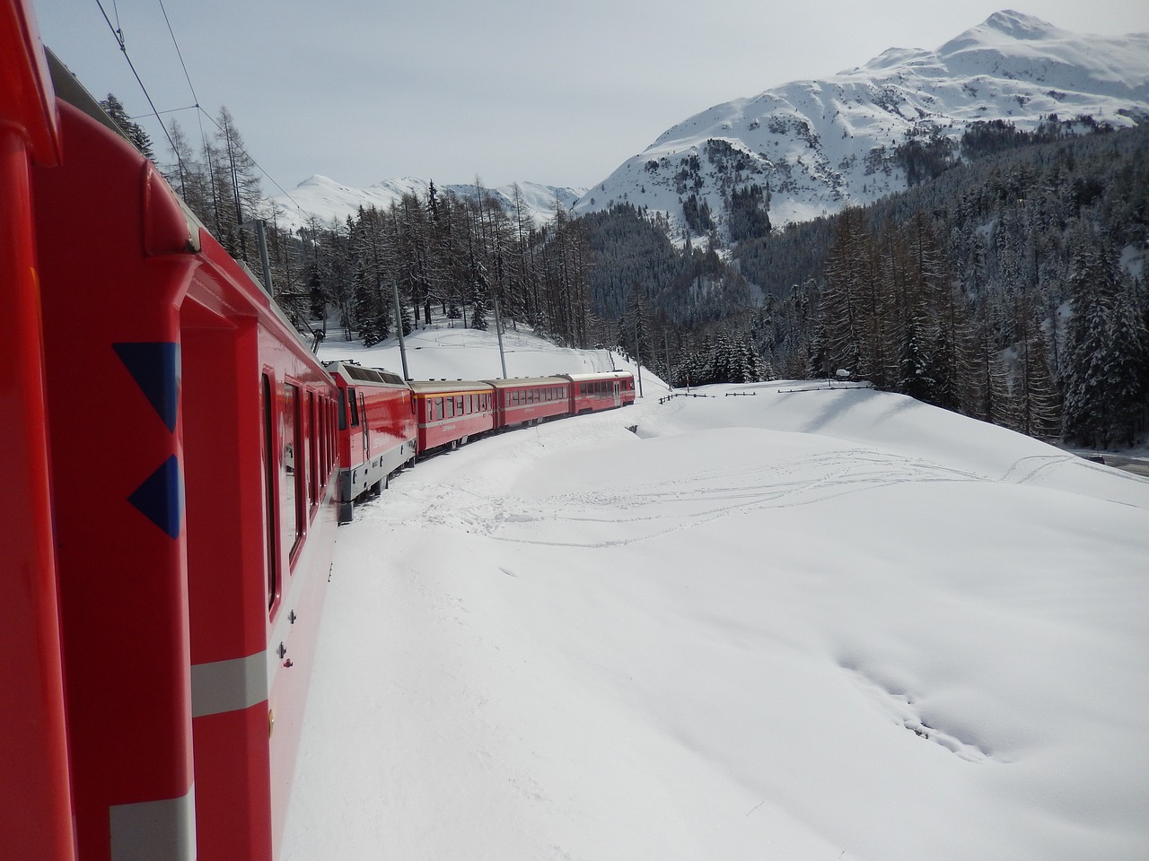 Image - rhaetian railways rhb graubünden