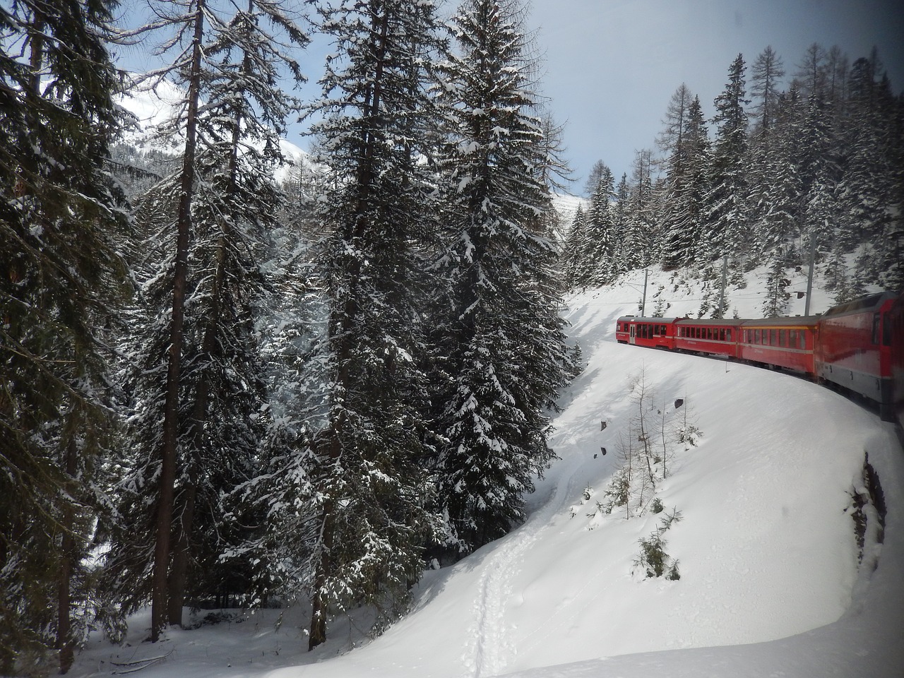 Image - rhaetian railways graubünden