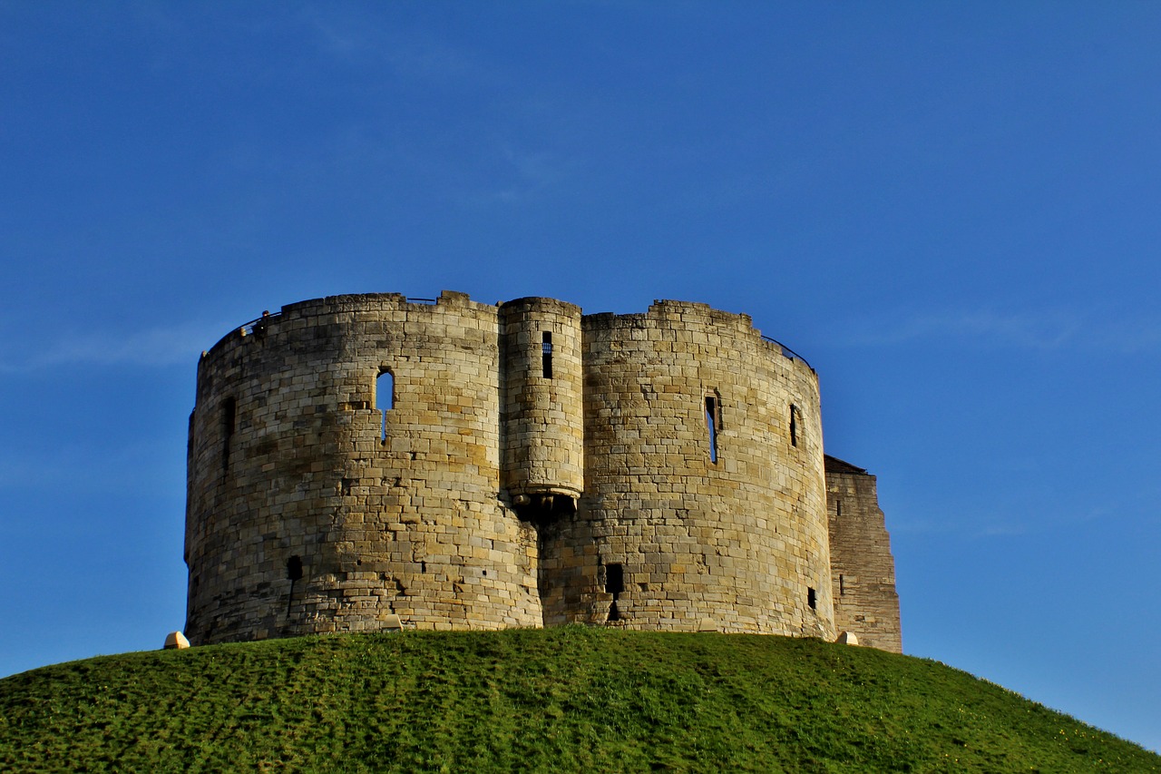 Image - york castle tower tourist