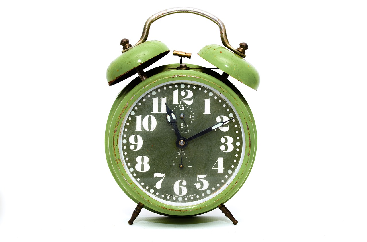 Image - alarm clock time hour minute