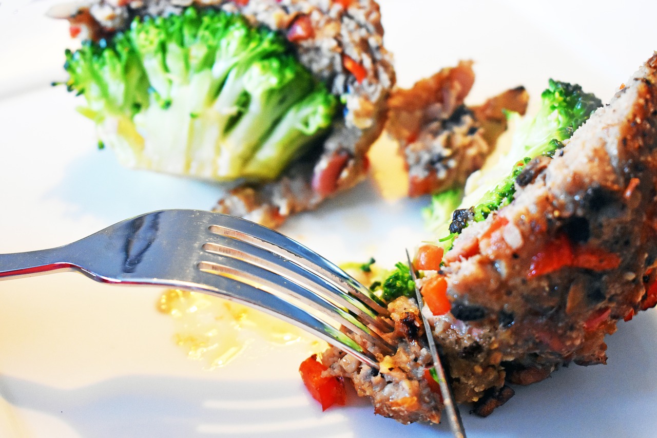 Image - fork broccoli minced dinner board