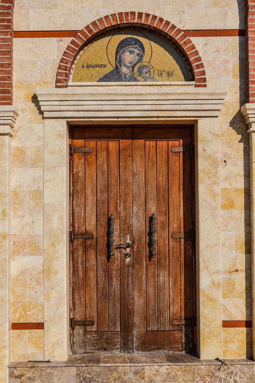 Image - door wooden lintel entrance