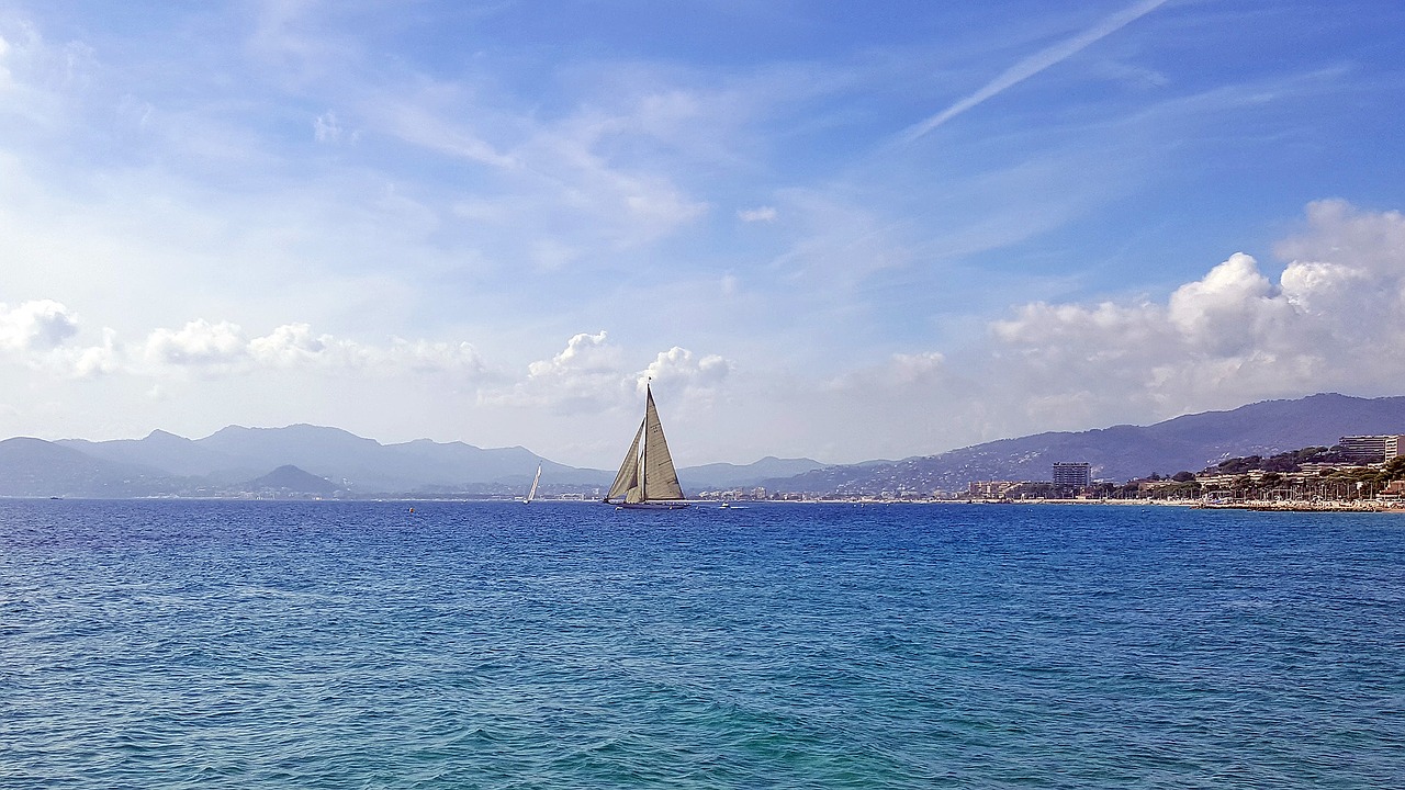 Image - sea sailing vessel boot cannes