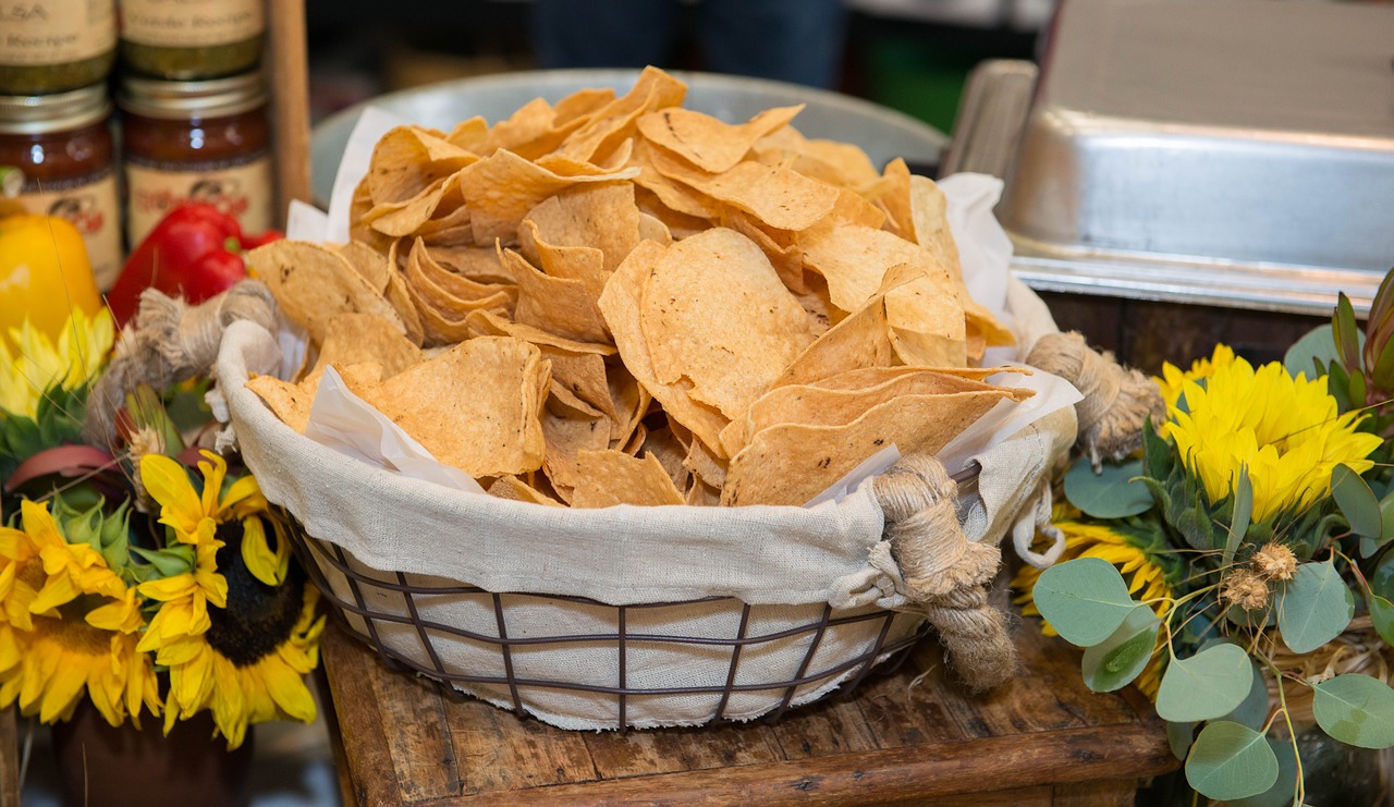 Image - chips tortilla snack food mexican