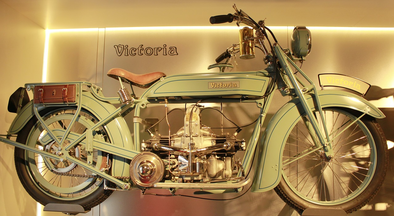 Image - victoria two wheeled vehicle