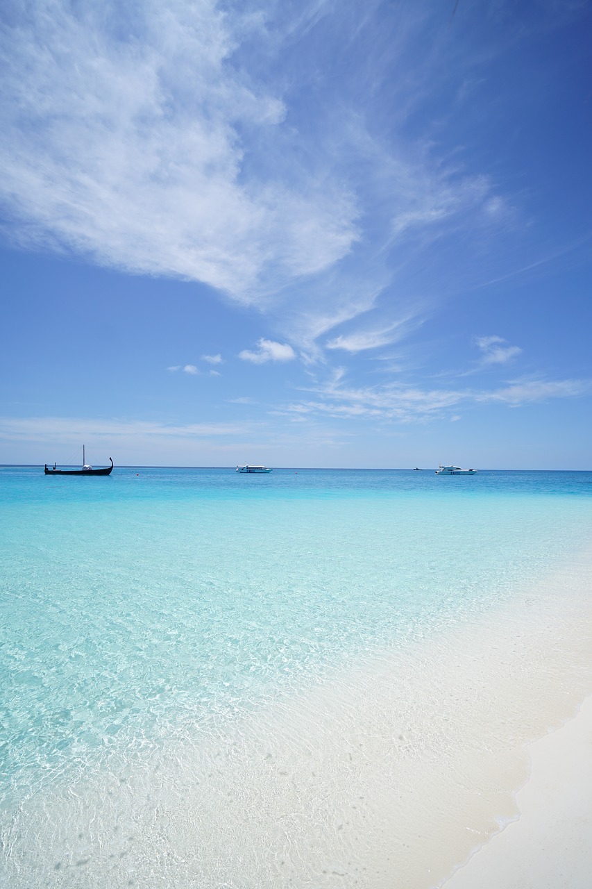 Image - maldives beach emerald sea summer