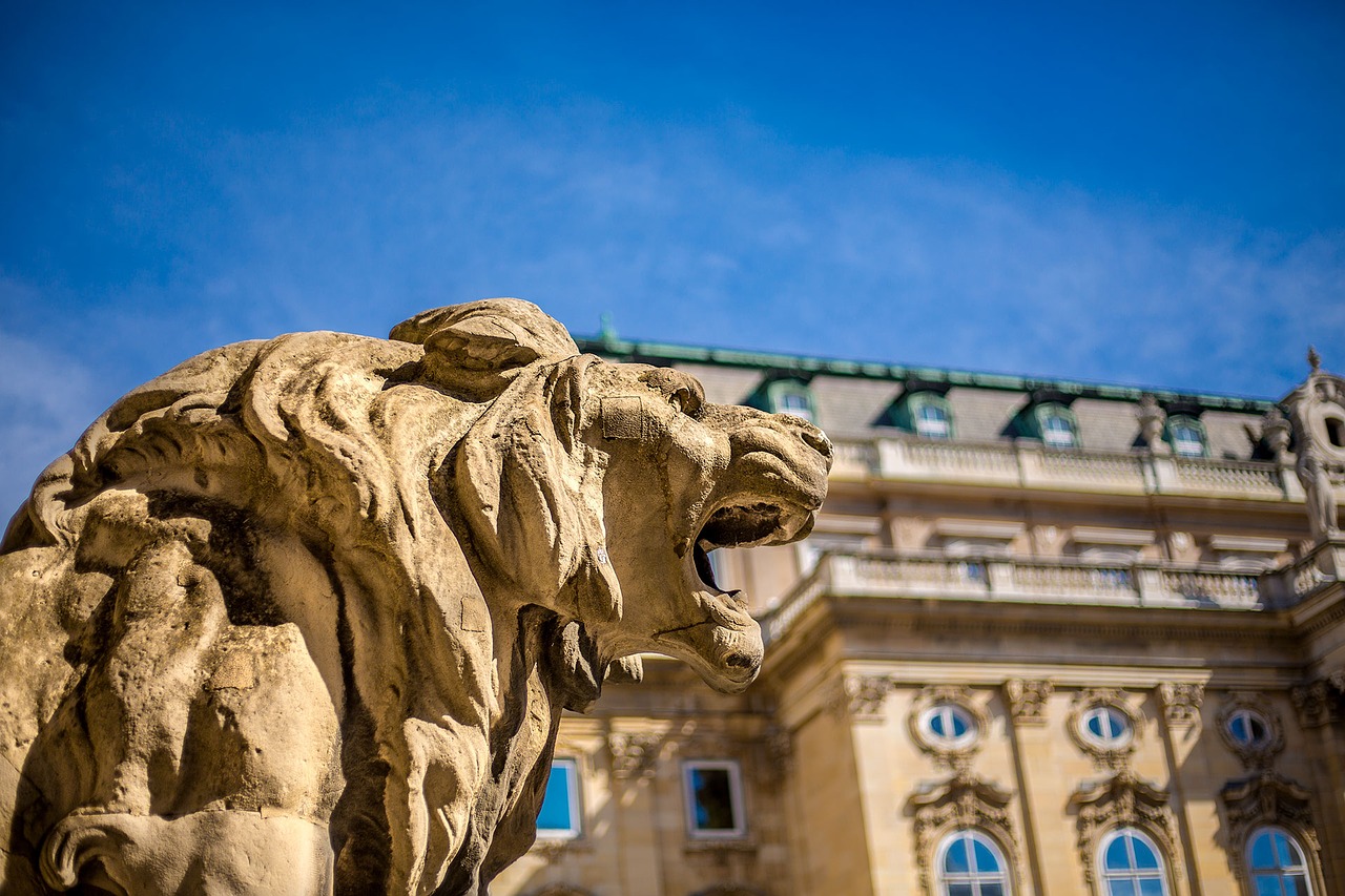 Image - budapest hungary castle statue