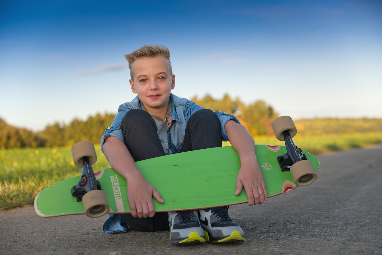 Image - longboard skateboarder skateboard