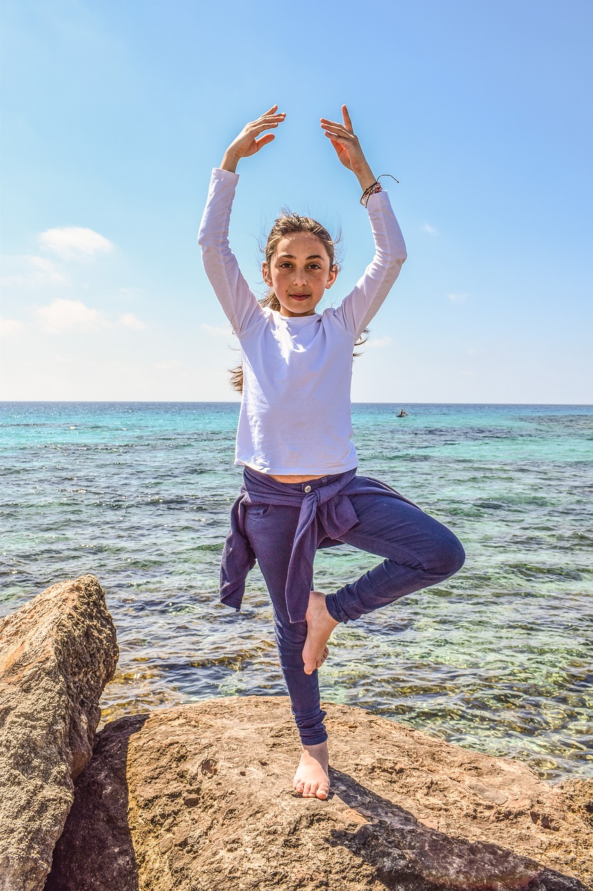 Image - girl sea horizon nature exercise