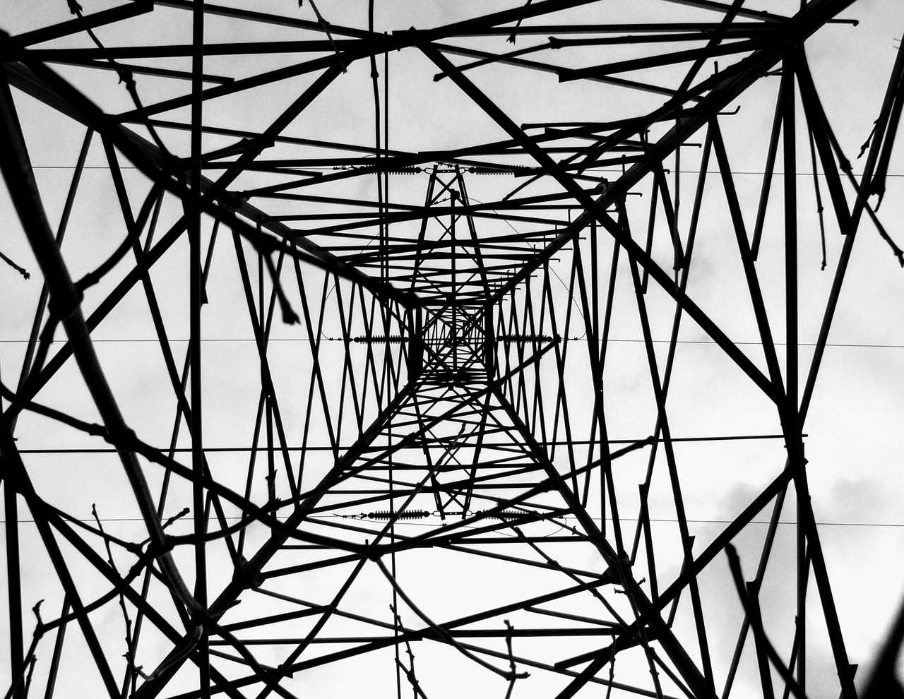 Image - steel więża current energy lines